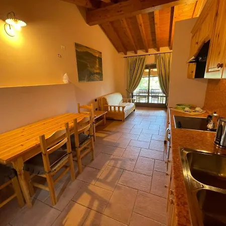 La Fiocchina - Magic Place - & In Garda - Countryside Farmhouse, Inside The Middle Of The Отель типа 